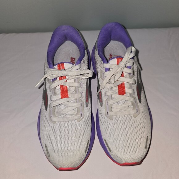 Brooks Women's Adrenaline GTS 22 Supportive Running Shoe, Size 6, LtGry/Ppl/Pnk - Picture 2 of 7